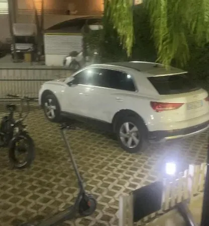 Feriehus Singolo Kompleksi Lura 3 *