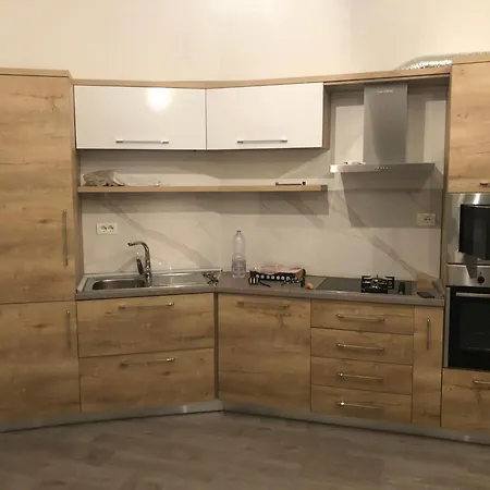 Singolo Kompleksi Lura 3